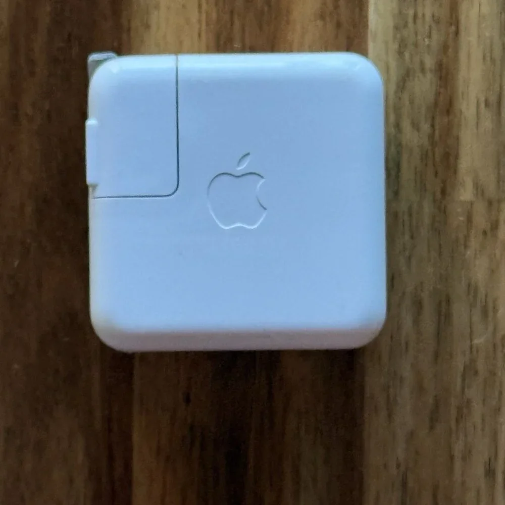 OEM Apple iPod USB Power Adapter Model A1102 For‎ iPod